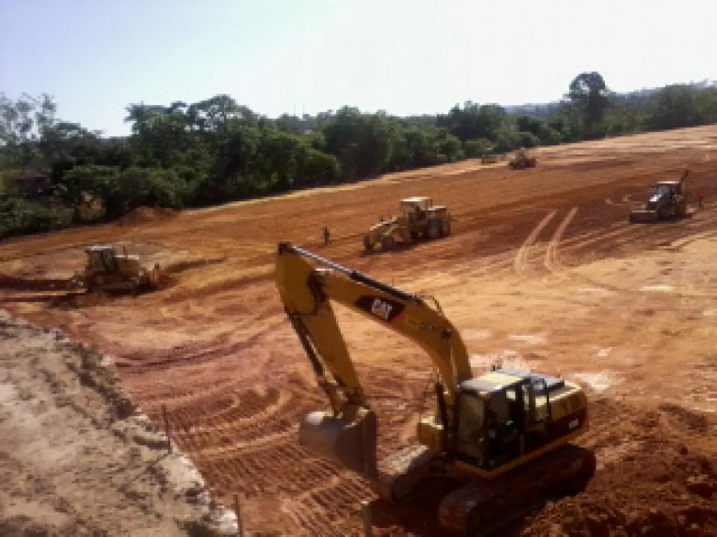Terraplenagem em Manaus
